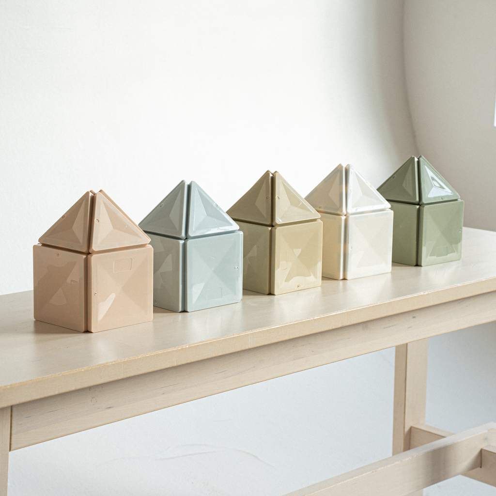 Magnetic Tile Play Set