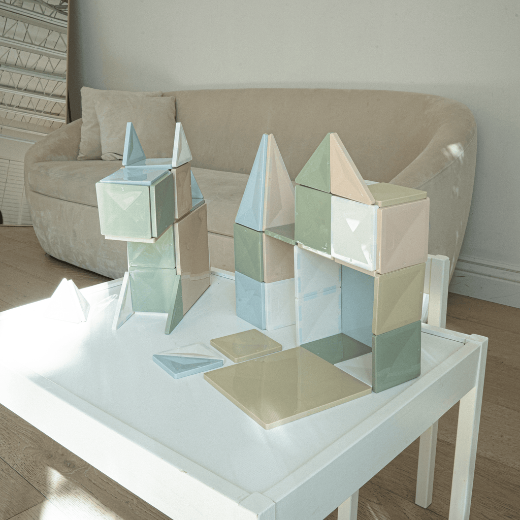 Magnetic Tile Play Set