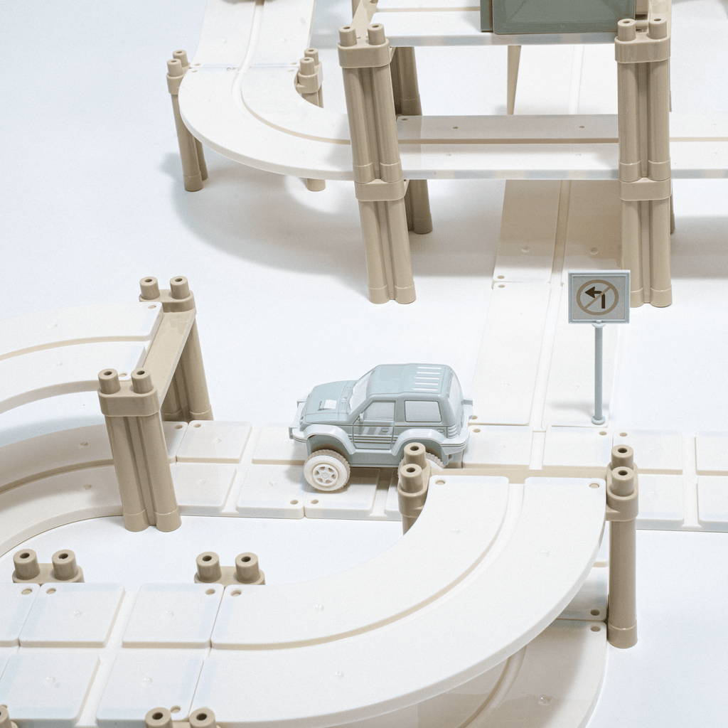 Race Track Car Set - 4 Pack (extras)